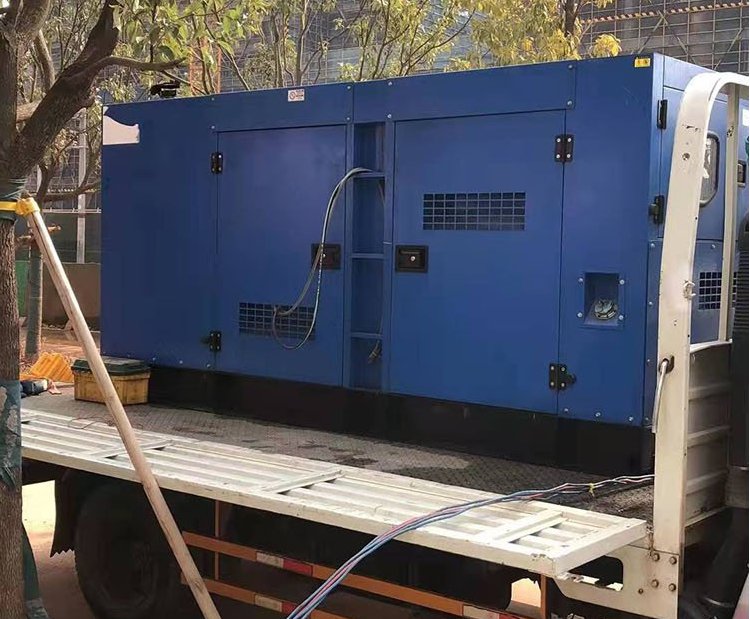 武陵源柴油发电机组空气滤清器多久更换一次？